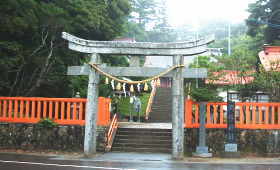 御崎神社入口
